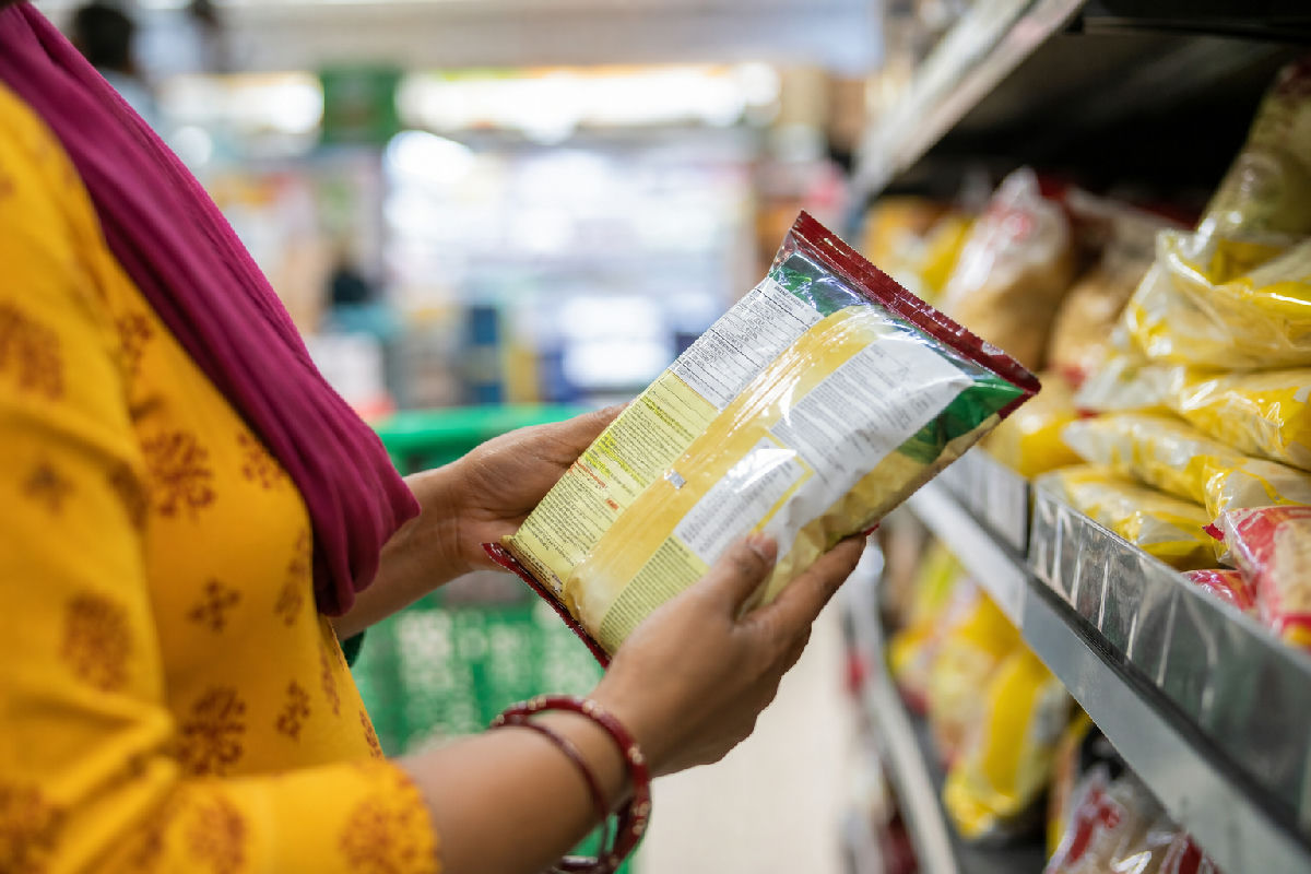 Which Indian packaged foods are unhealthy – and how do they “fool” you? — editorial illustration for FoodPharmer 5 foods that fool you: The definitive label guide