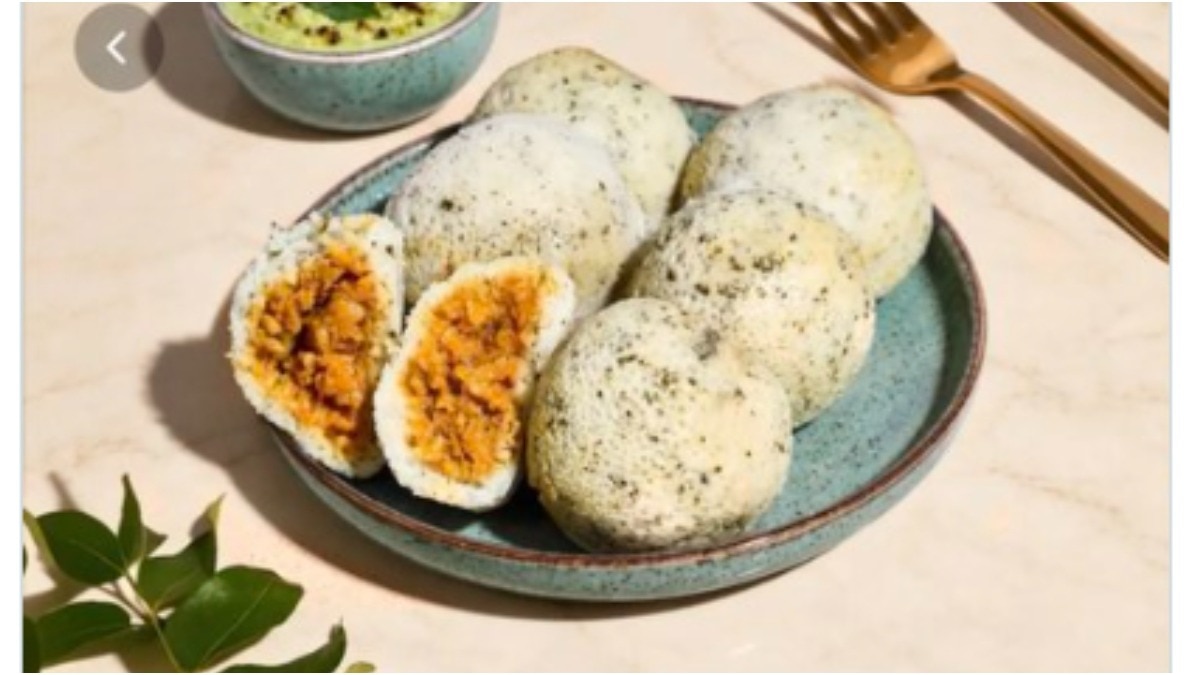 Idli dumps sambar for butter chicken, internet says this romance must end. Viral post